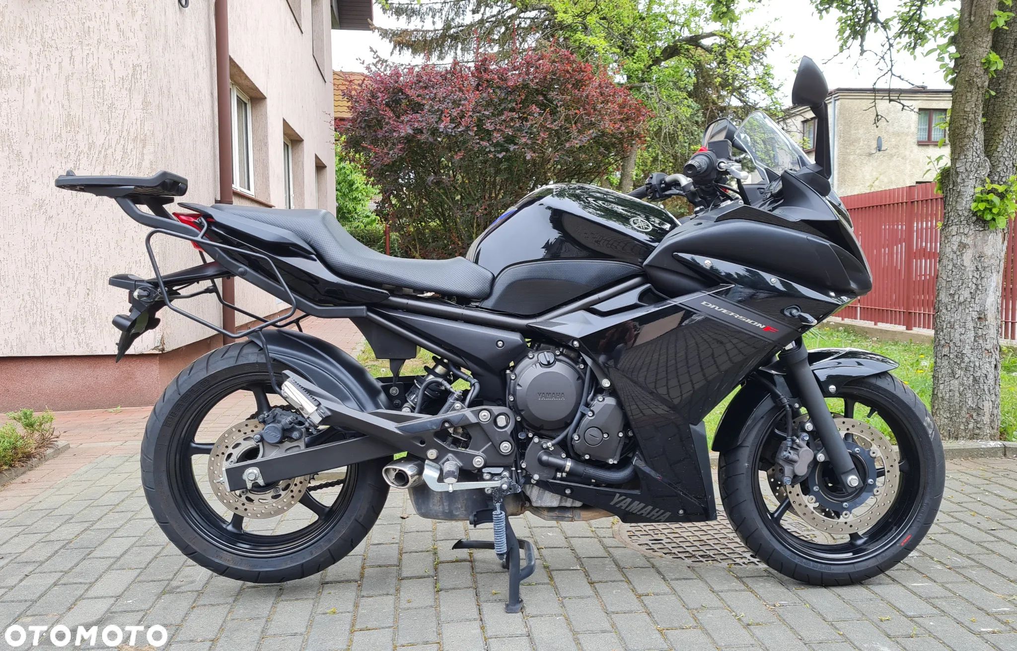 Yamaha XJ - 1