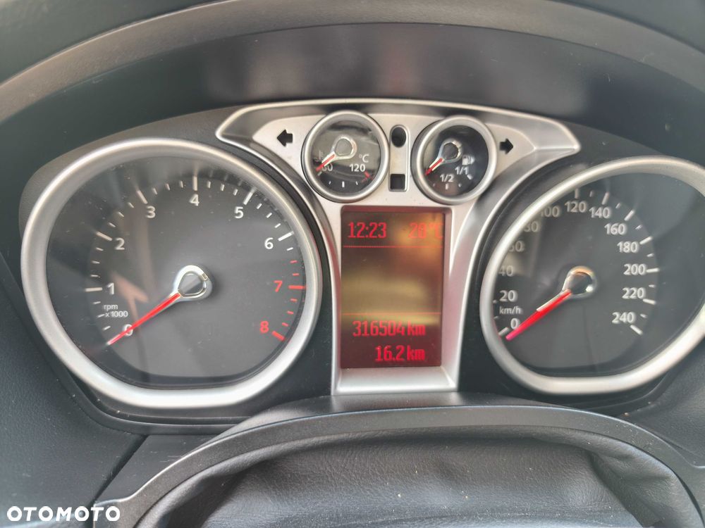 Ford Focus - 1