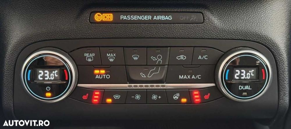 Ford Kuga 2.5 Duratec PHEV Vignale - 26