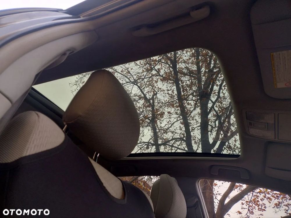 Toyota Avensis 2.0 D-4D Premium - 30