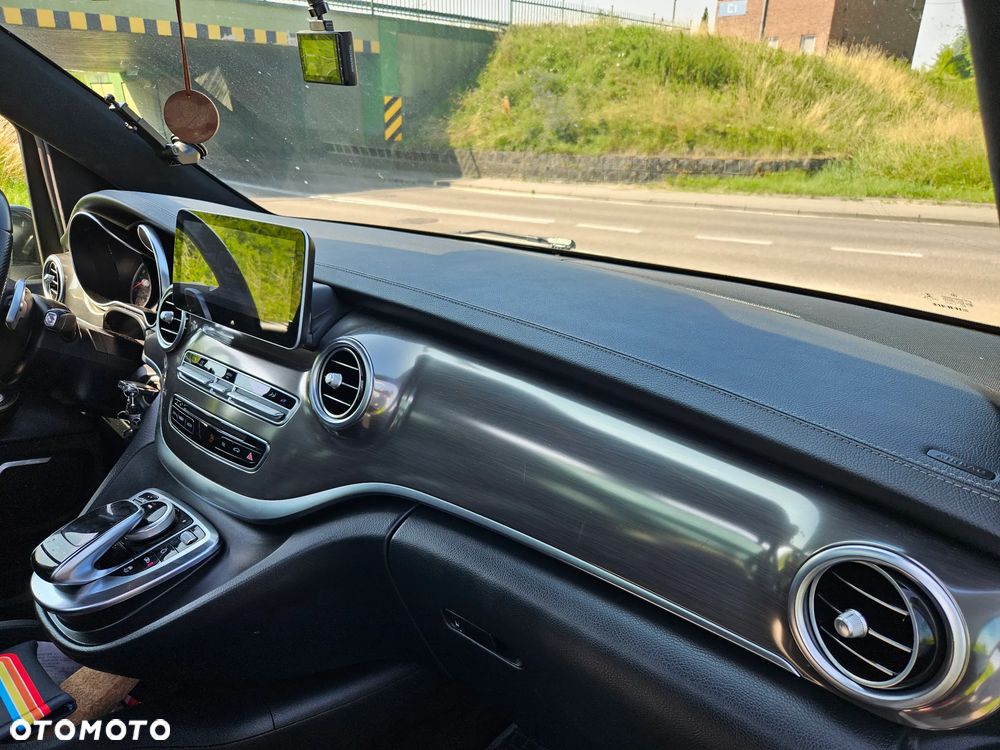 Mercedes-Benz Klasa V 250 d 4-Matic 7G-Tronic - 20