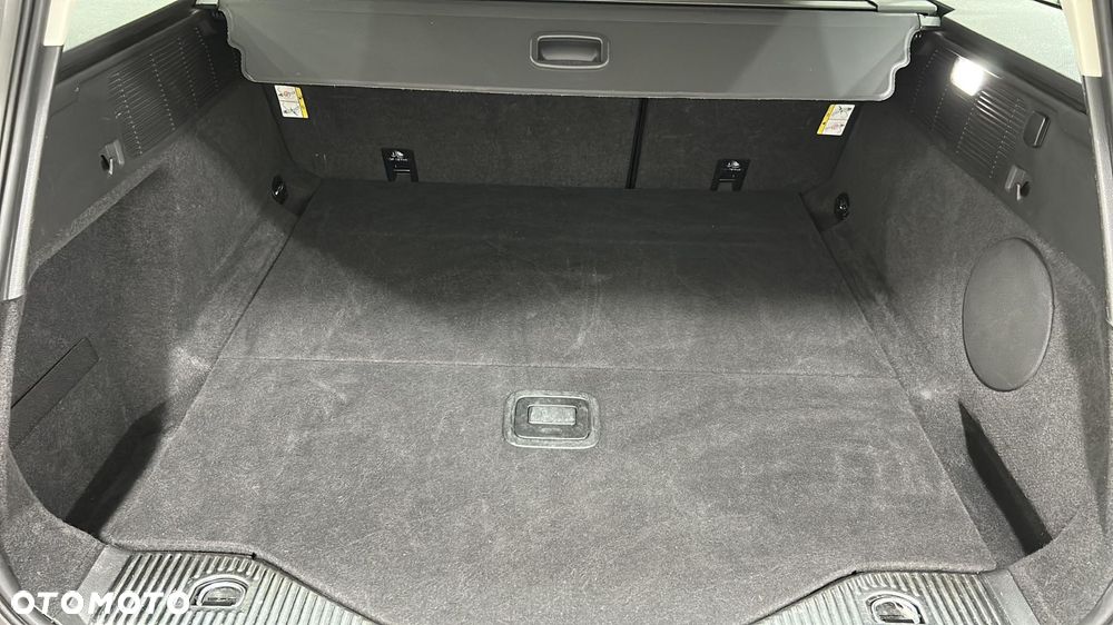 Ford Mondeo 2.0 EcoBlue Titanium - 12