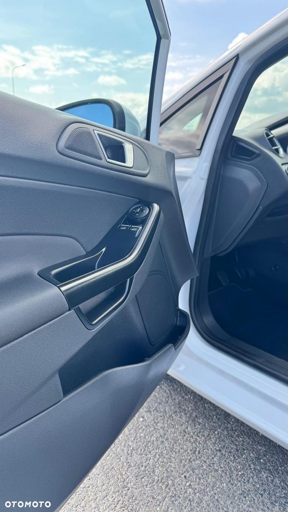 Ford Fiesta 1.25 Silver X (Ambiente) EU6 - 20
