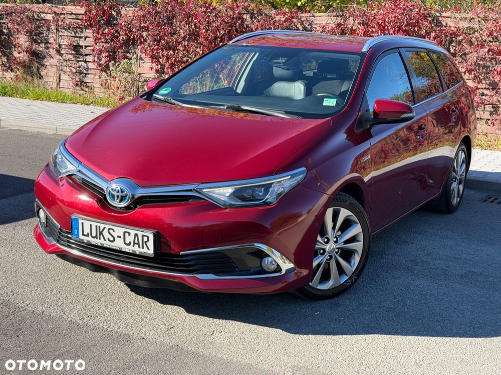 Toyota Auris 2017 photo 2