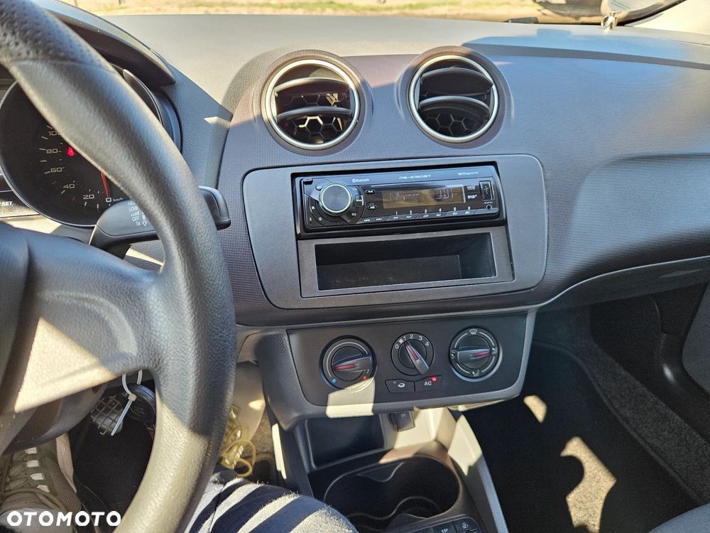 Seat Ibiza SC 1.2 12V Reference - 15