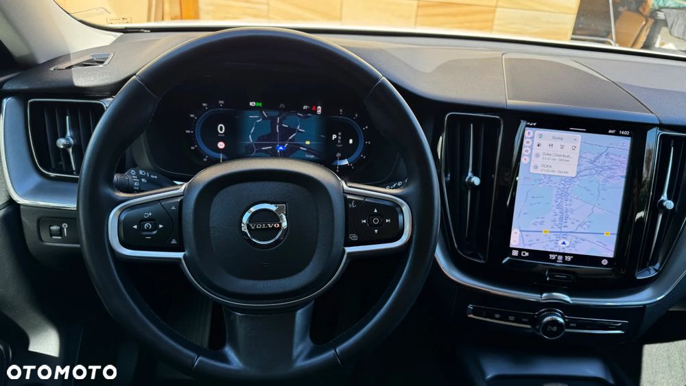 Volvo XC 60 B4 D Geartronic Momentum Pro - 22