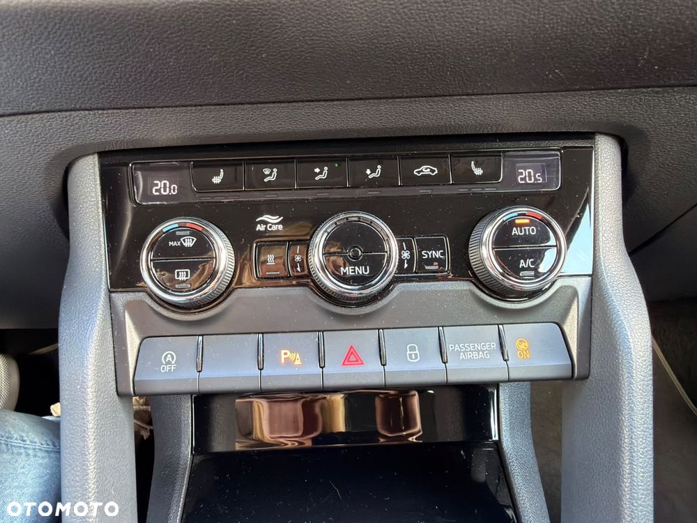 Skoda Karoq 1.5 TSI ACT DSG Style - 15