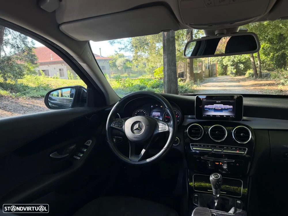 Mercedes-Benz C 200 d Avantgarde - 22