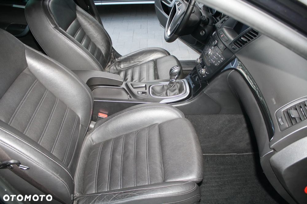 Opel Insignia 2.0 CDTI EcoFLEX Cosmo - 19