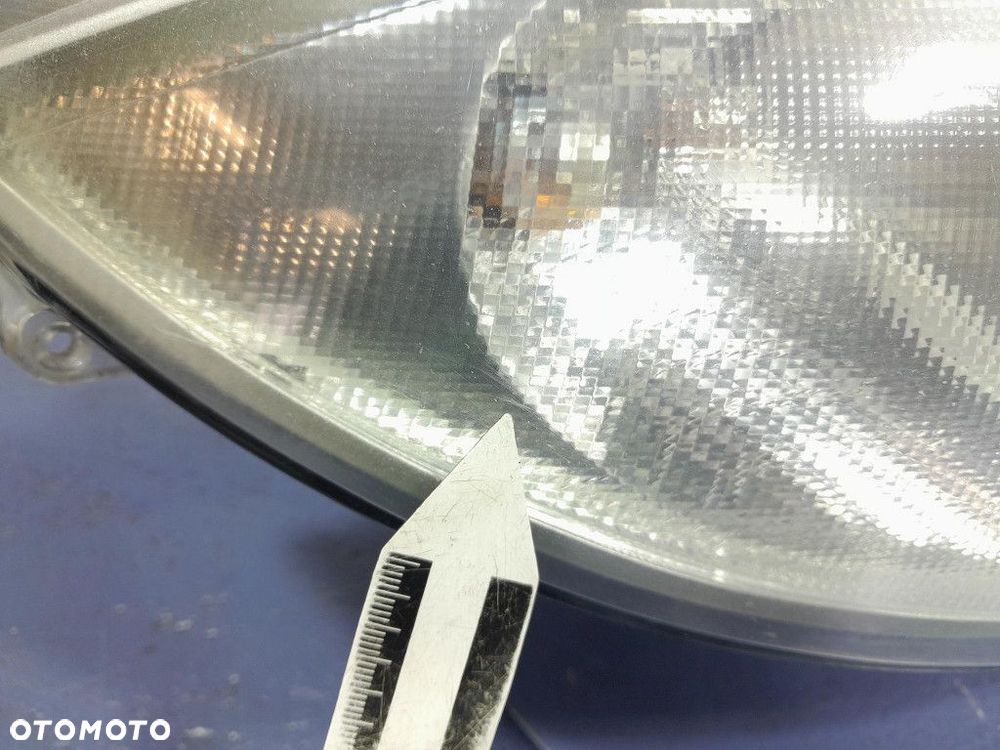 BMW 1 E87 REFLEKTOR PRZÓD PRZEDNI PRAWY EU 89310929 - 5