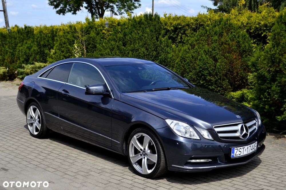 Mercedes-Benz Klasa E - 9
