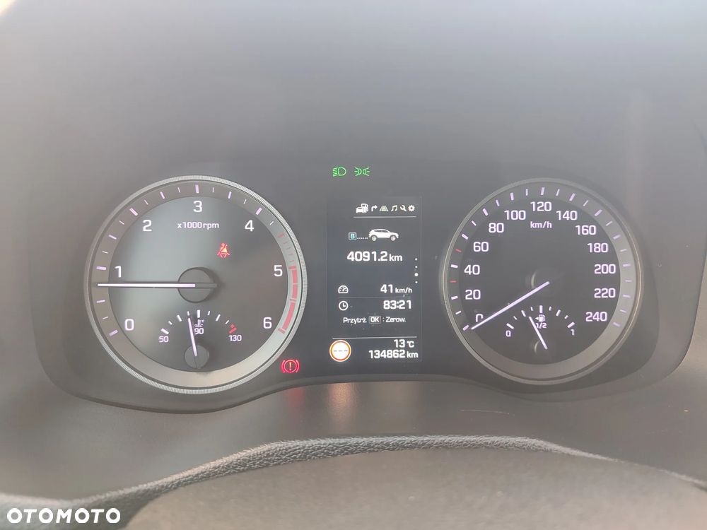 Hyundai Tucson blue 1.7 CRDi 2WD Style - 31