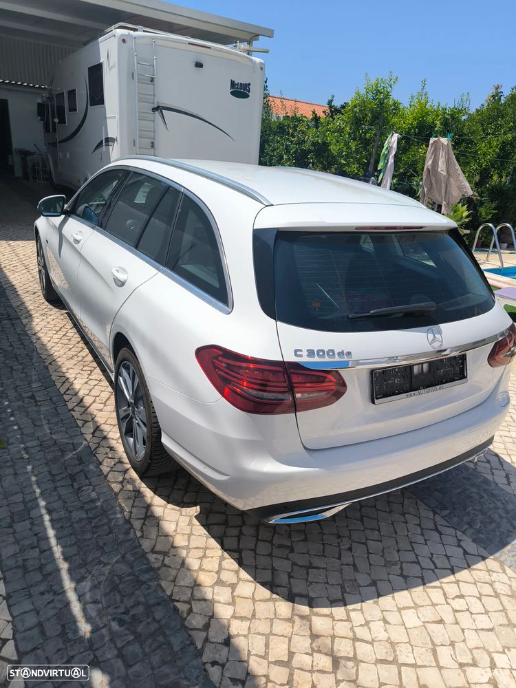 Mercedes-Benz C 300 BlueTEC Hybrid Avantgarde - 4