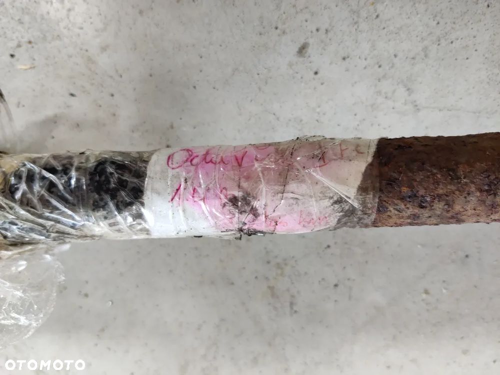 Półoś lewa 1.4 1.6 Skoda Octavia VW Bora Golf Seat Leon Audi A3 - 3