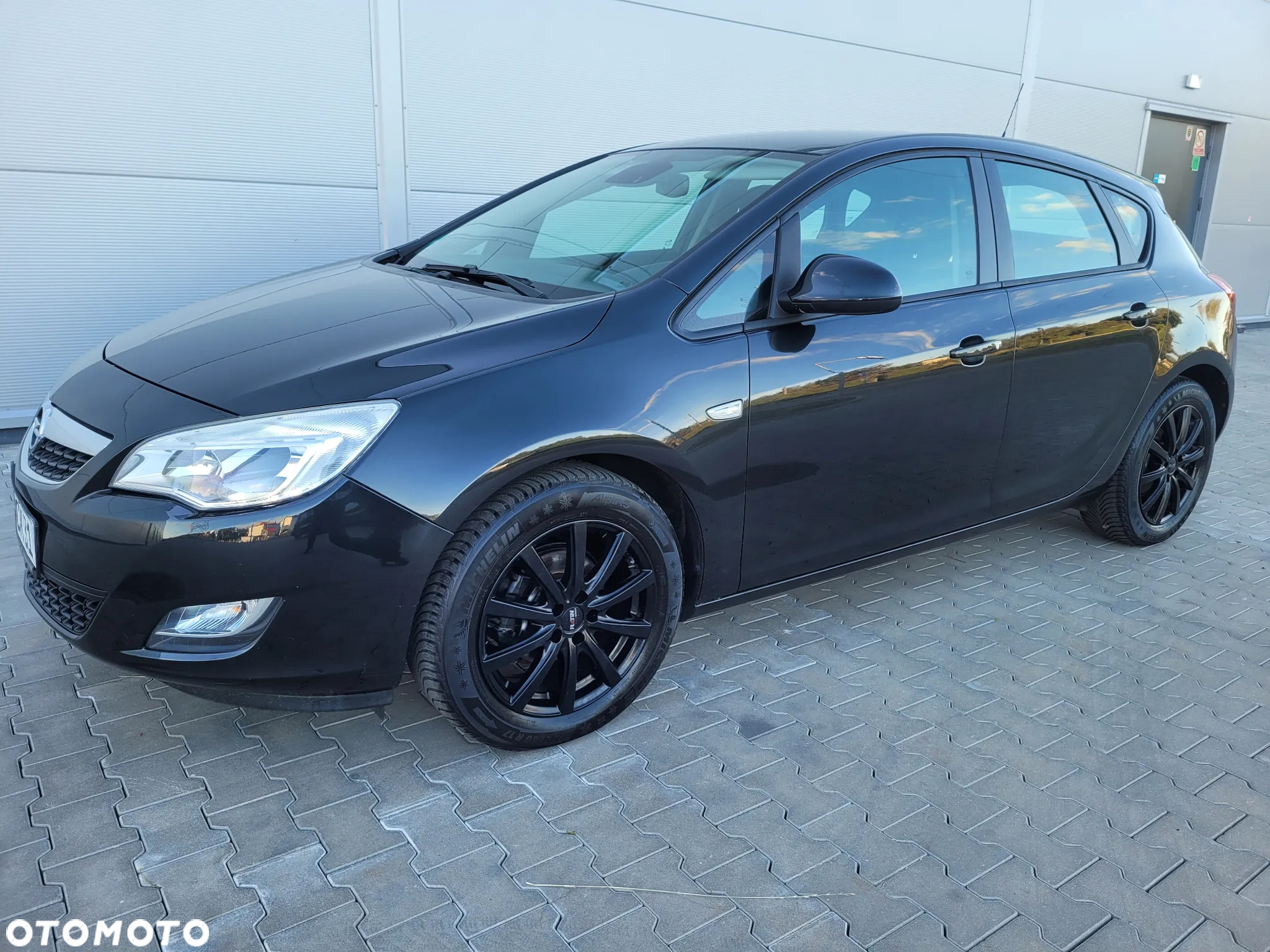 Opel Astra 1.4 Turbo Edition - 29