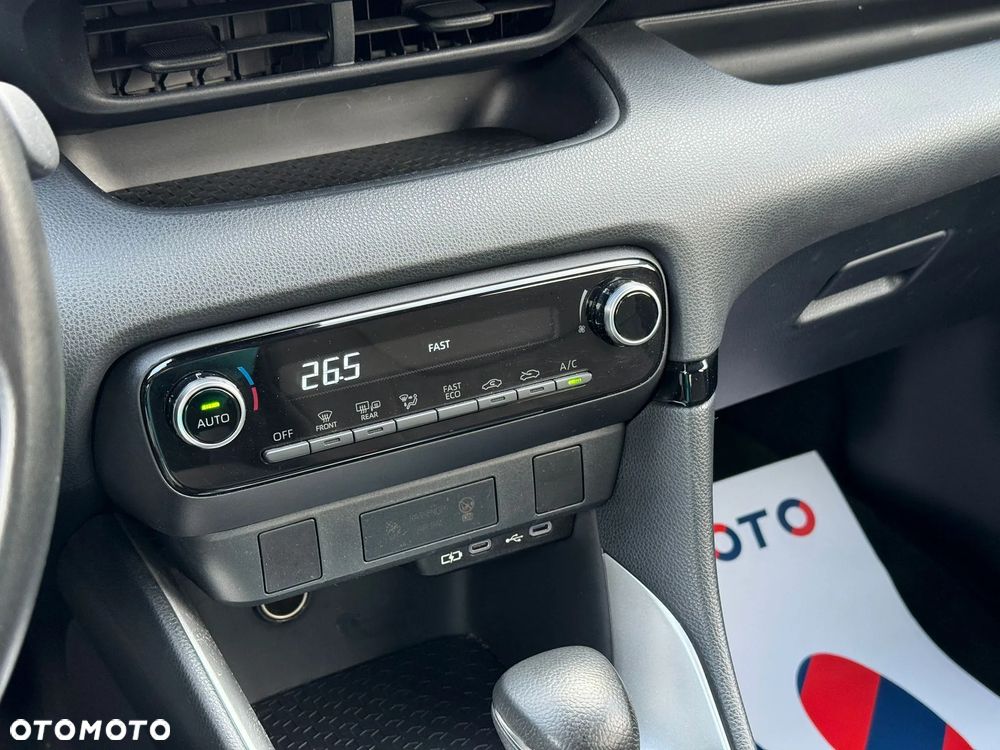 Toyota Yaris Hybrid 1.5 Comfort - 17