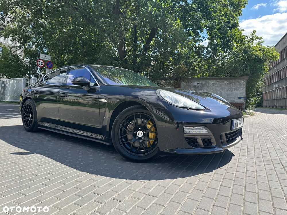 Porsche Panamera 4S PDK - 3