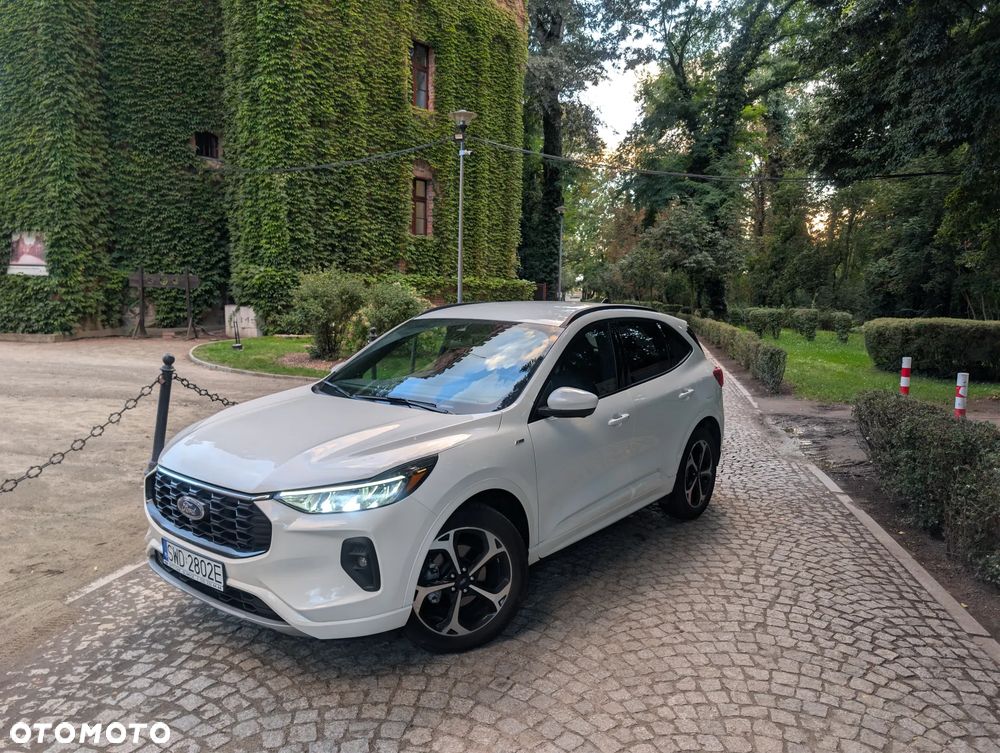 Ford Kuga 2.0 EcoBoost 4x4 ST-Line - 1