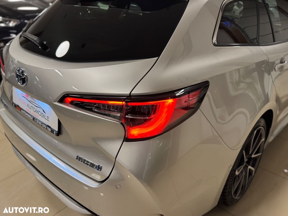 Toyota Corolla - 31