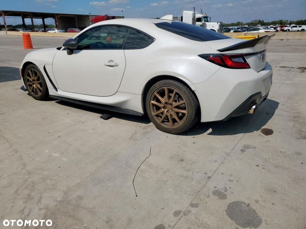 Toyota GR86 - 2