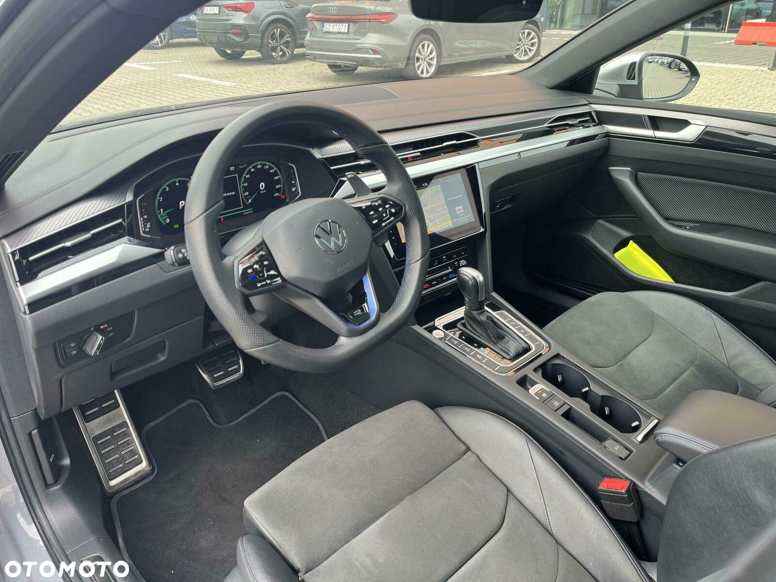 Volkswagen Arteon 2.0 TSI 4Motion R DSG - 10