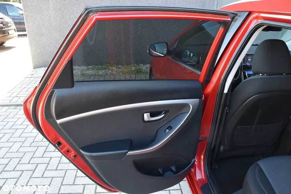 Hyundai i30 - 18