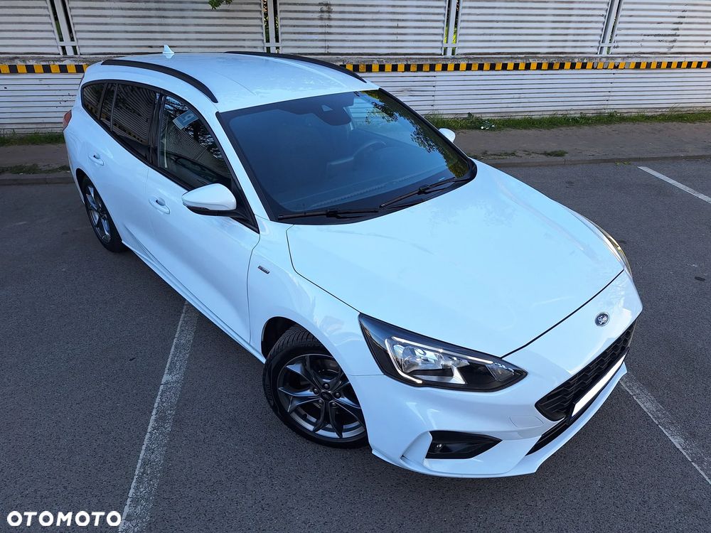 Ford Focus 1.5 EcoBoost ST-Line - 6