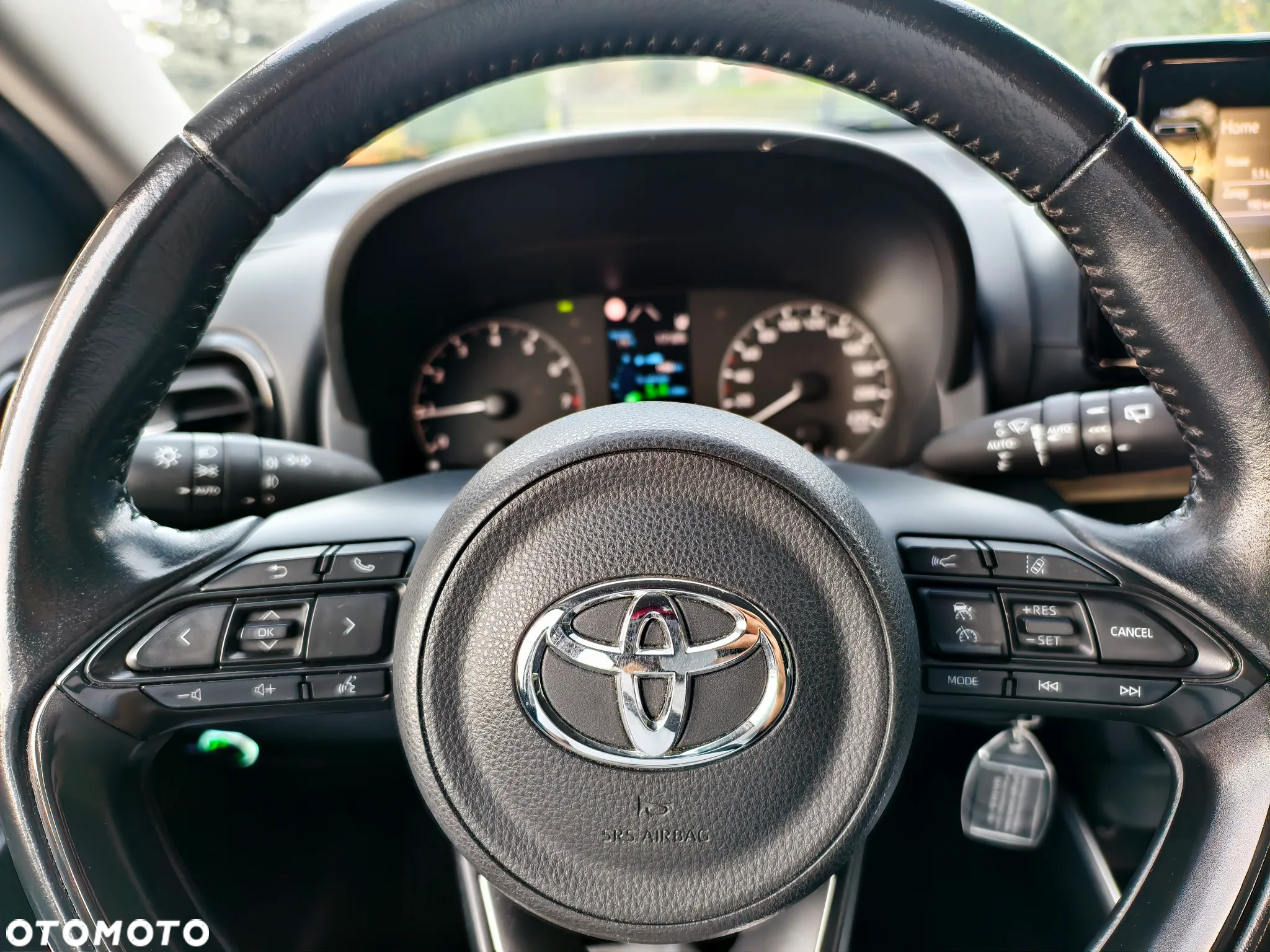 Toyota Yaris 1.5 Comfort - 14