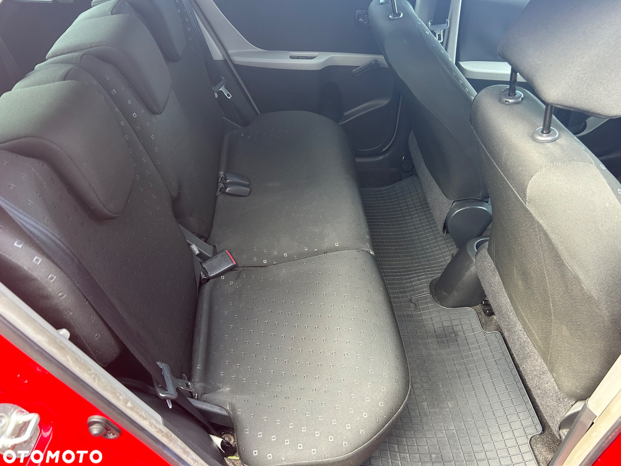 Toyota Yaris 1.0 Luna A/C - 15