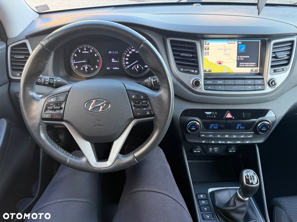Hyundai Tucson blue 1.6 GDi 2WD Navi - 9