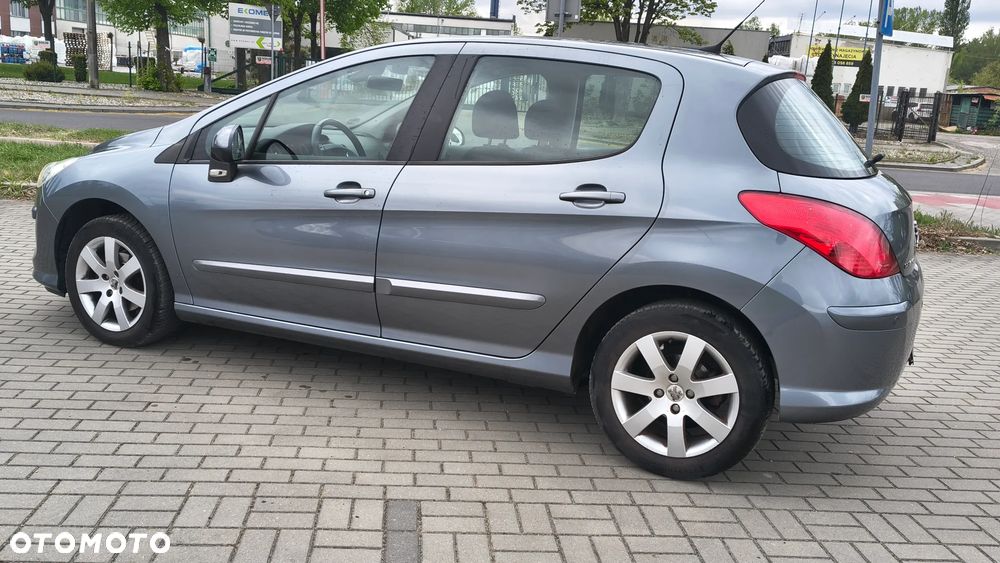 Peugeot 308 1.6 Premium - 2
