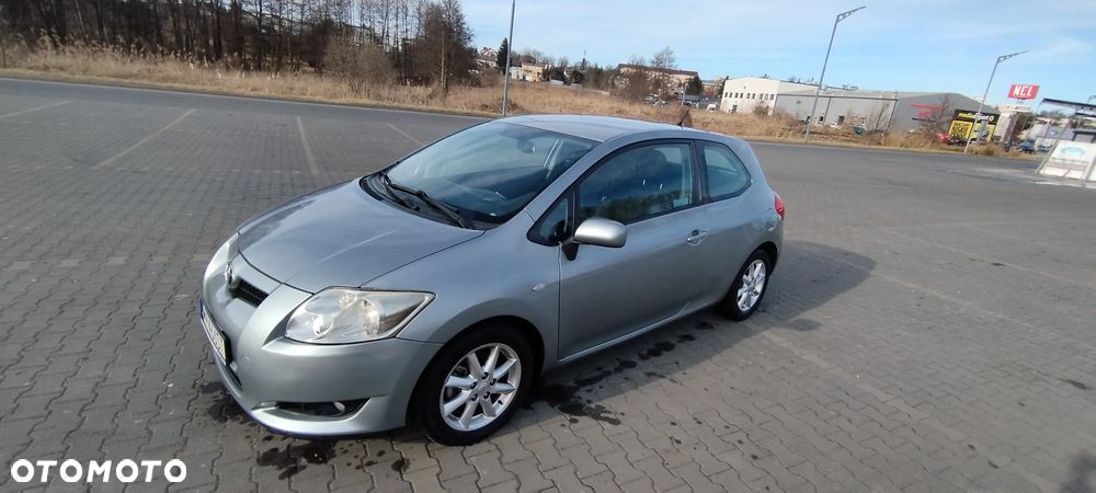 Toyota Auris 1.6 VVT-i Sol - 3