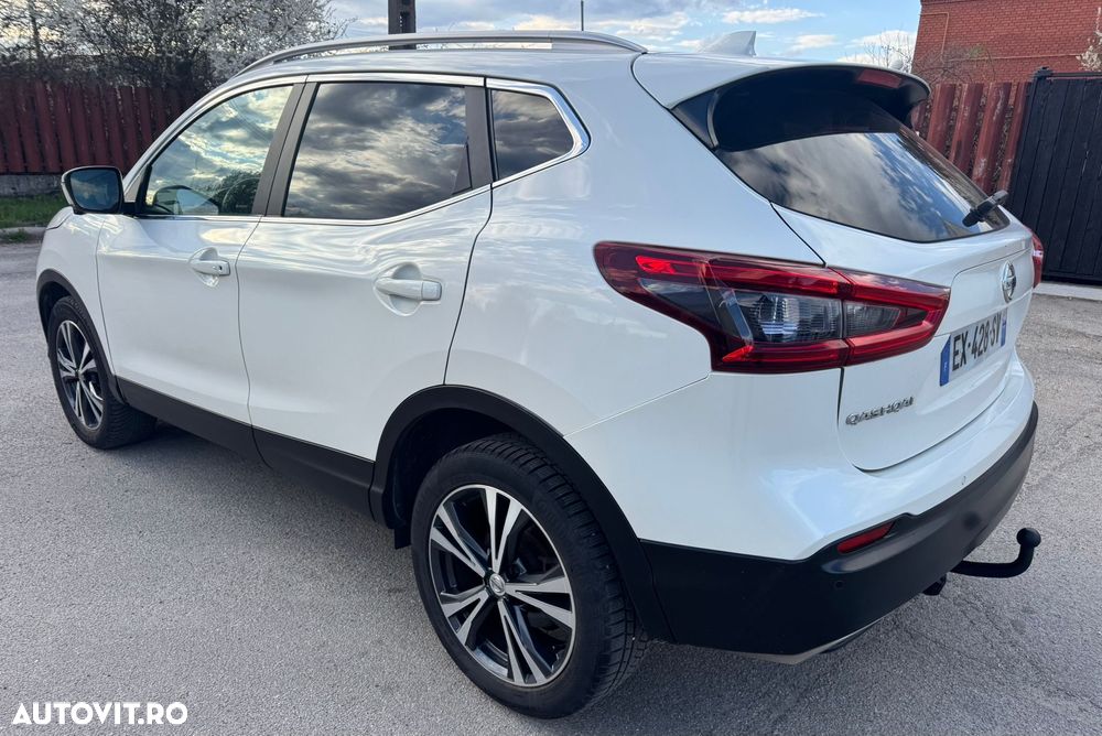 Nissan Qashqai 1.6 DCI Start/Stop Tekna - 22