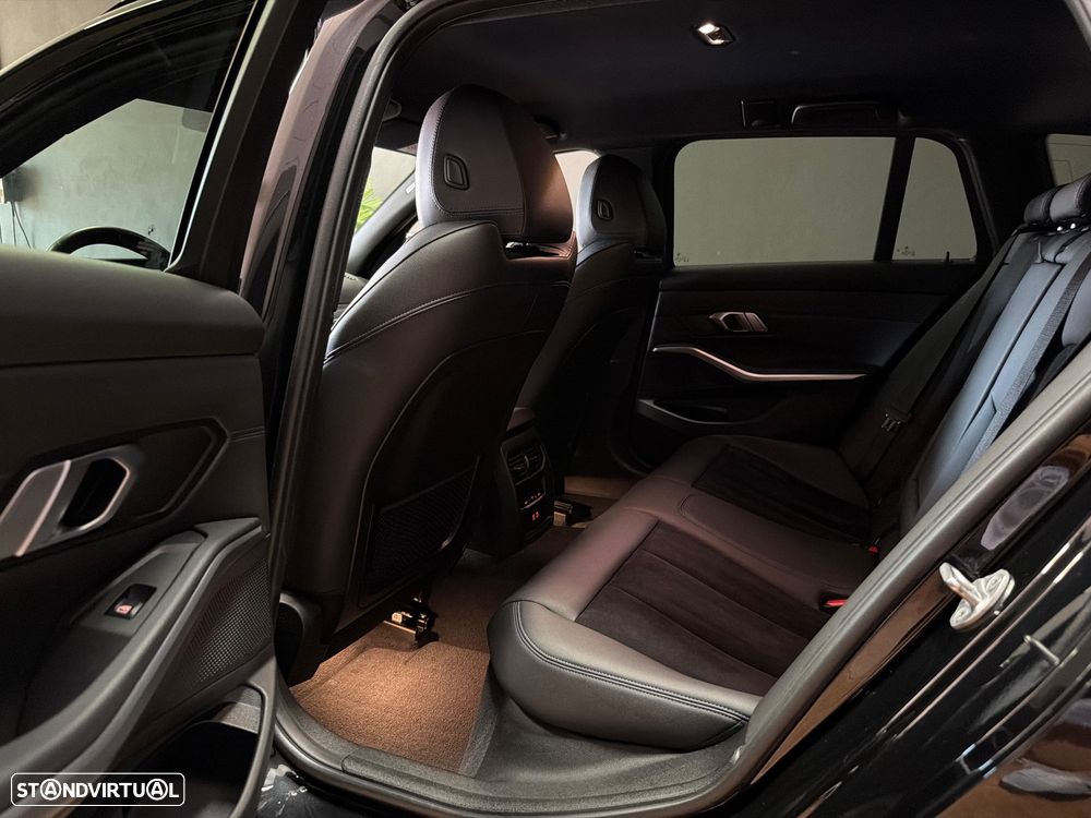 BMW 320 e Pack Desportivo M Auto - 14