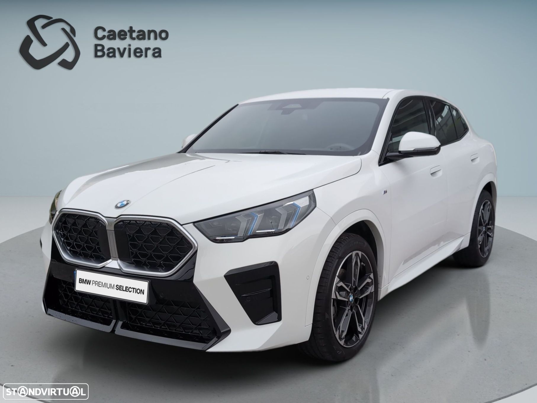 BMW X2 18 d sDrive Auto Pack M - 1