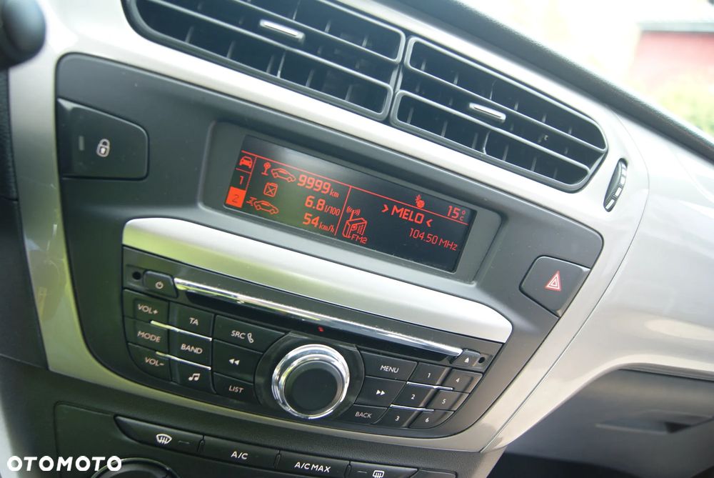 Citroën C-Elysée 1.6 VTi MoreLife EAT6 - 24