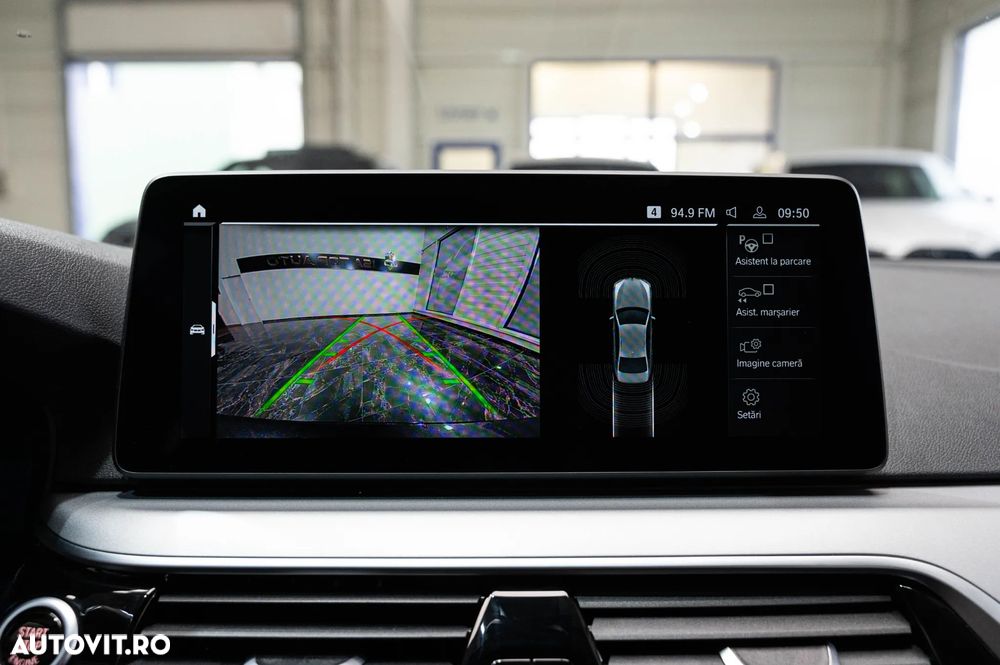 BMW Seria 5 520d Aut. Luxury Line - 19