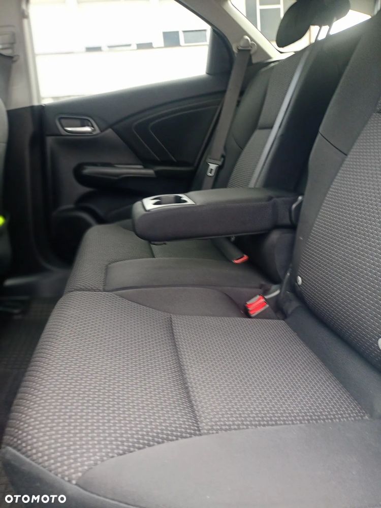 Honda Civic 1.8 Style Edition (Honda Connect+) - 8