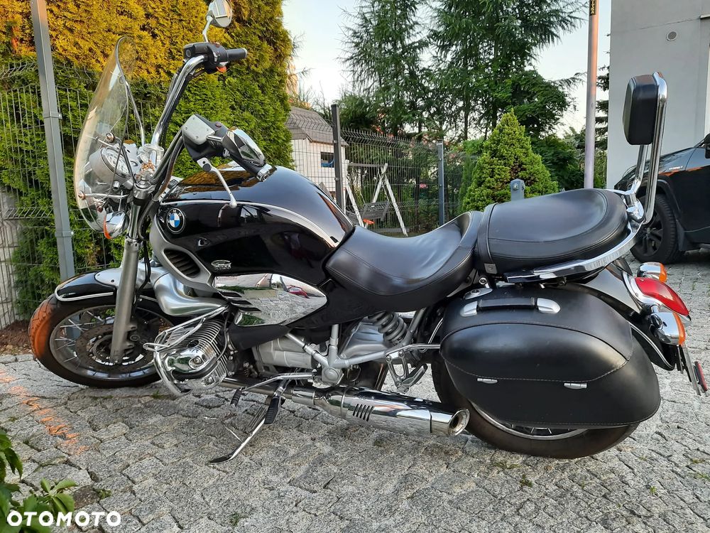 BMW R - 1