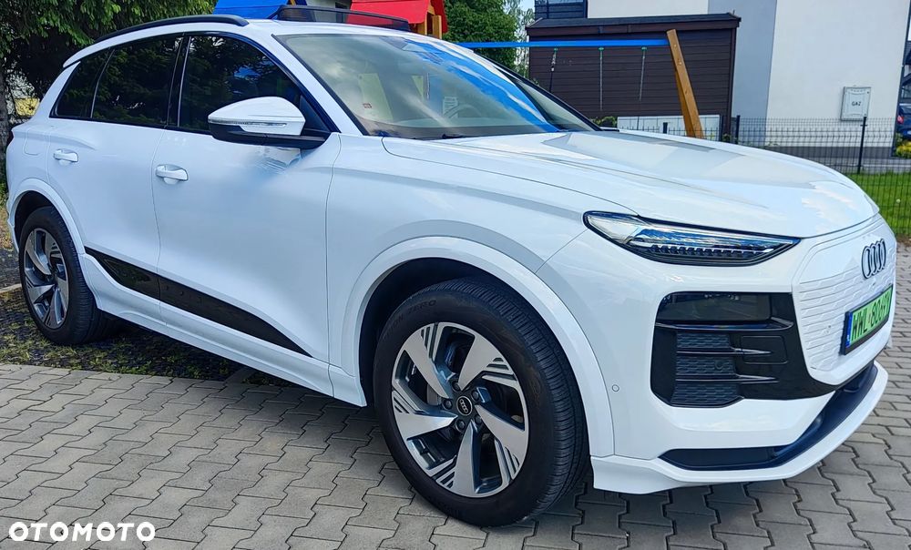 Audi Q6 e-tron - 9