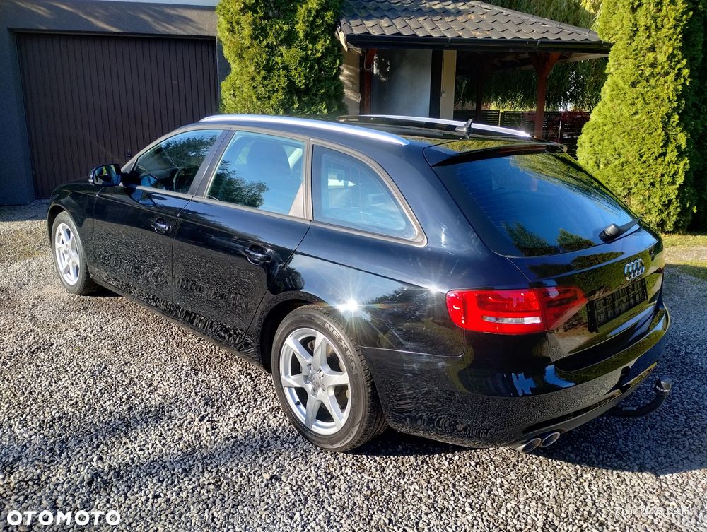Audi A4 Avant - 11