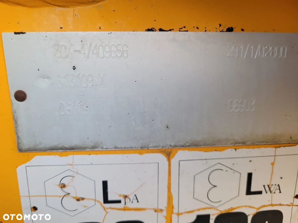 JCB 3CX - 6