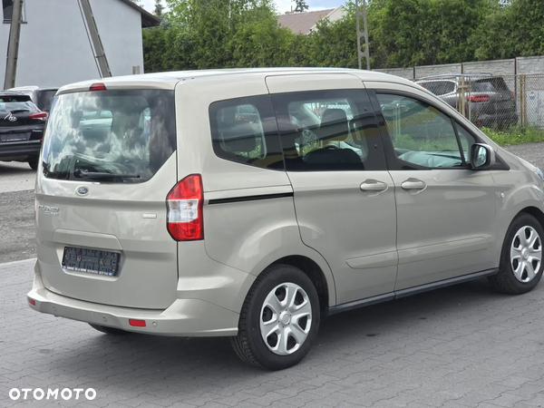 Ford Tourneo Courier 1.0 EcoBoost S&S Trend