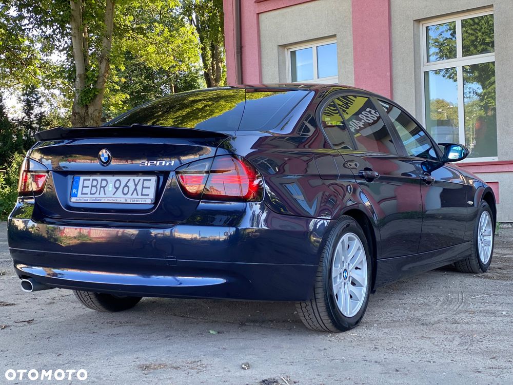 BMW Seria 3 320d - 9