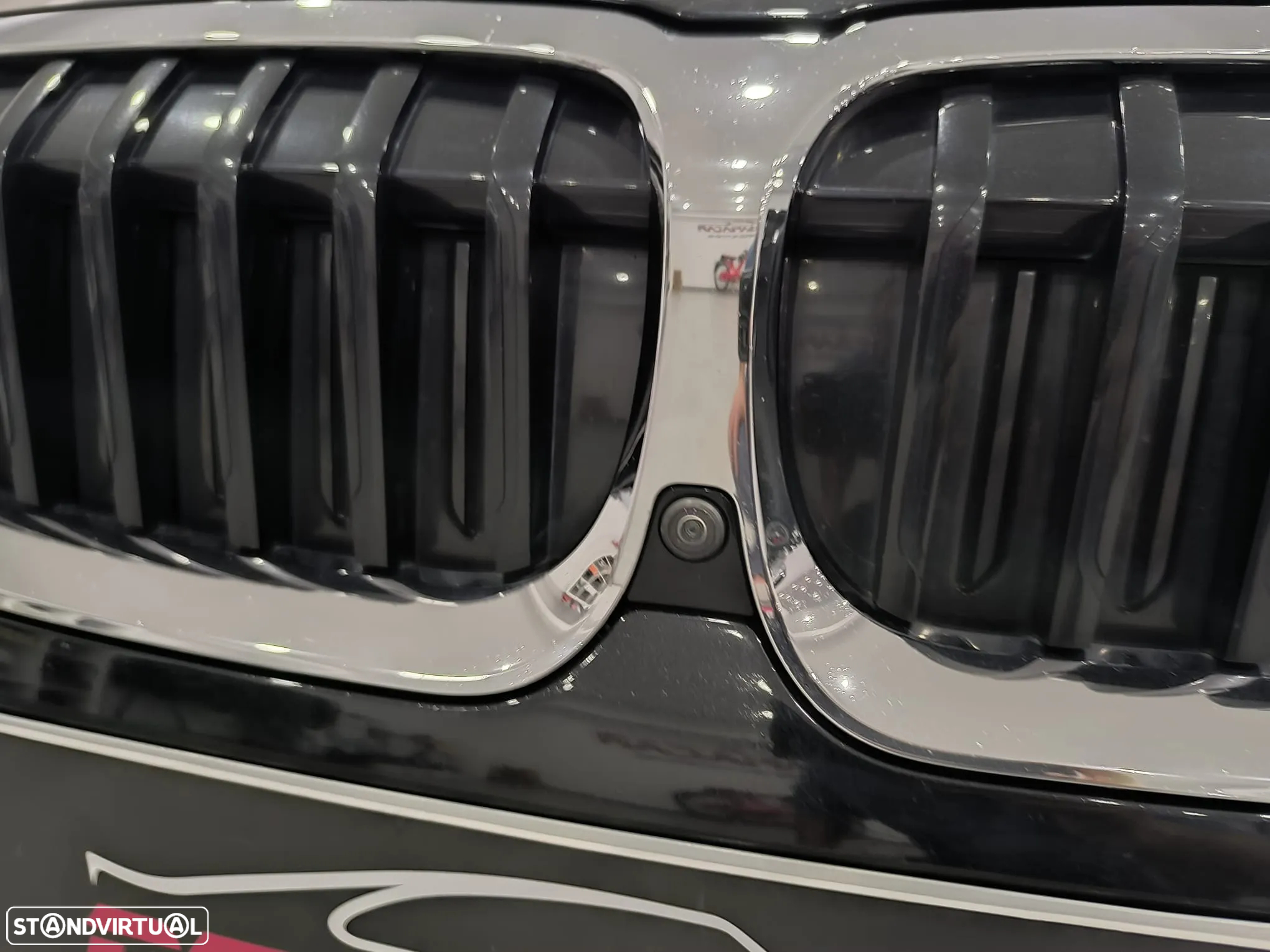 BMW 330 e Pack Desportivo M Auto - 16