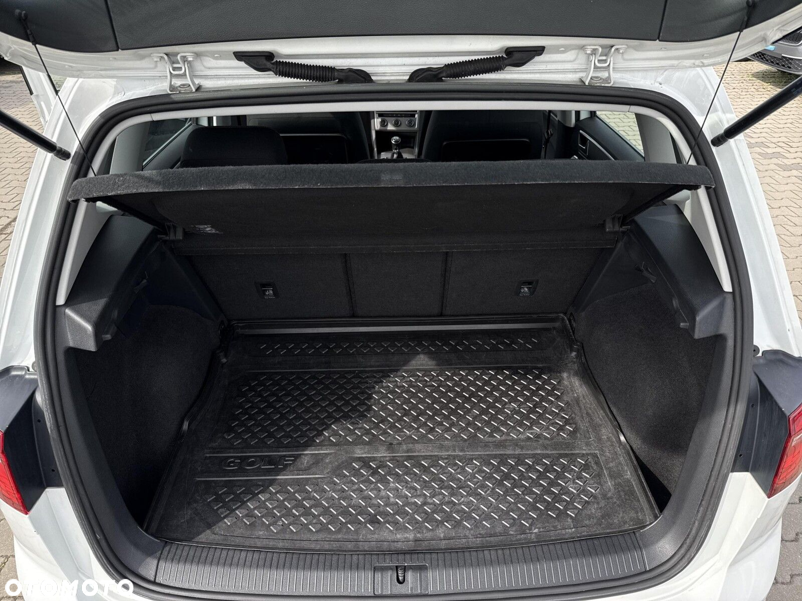 Volkswagen Golf Sportsvan VII SV 1.2 TSI BMT Comfortline - 22