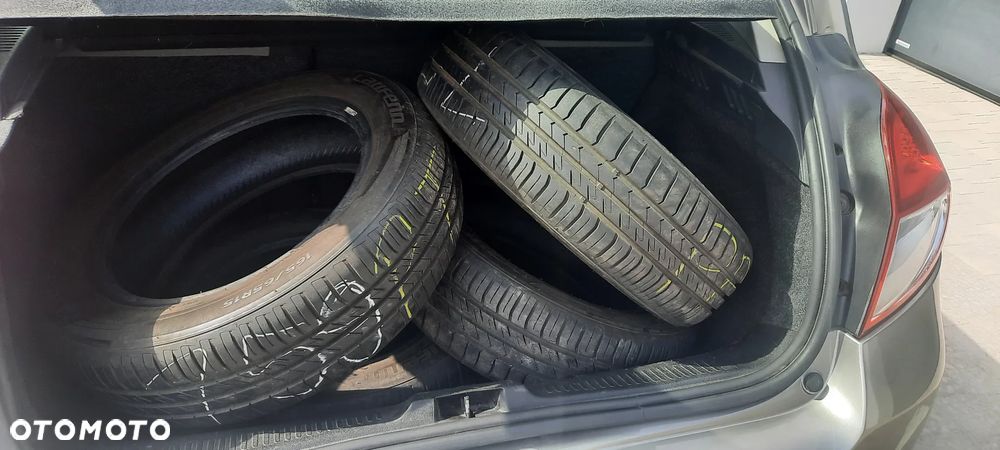 Renault Clio 1.2 16V Tech Run Euro5 - 5
