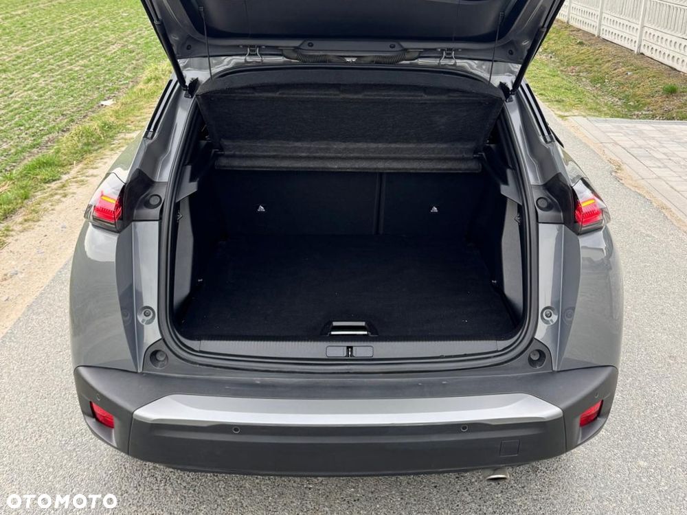 Peugeot 2008 BlueHDi 130 EAT8 Allure - 5