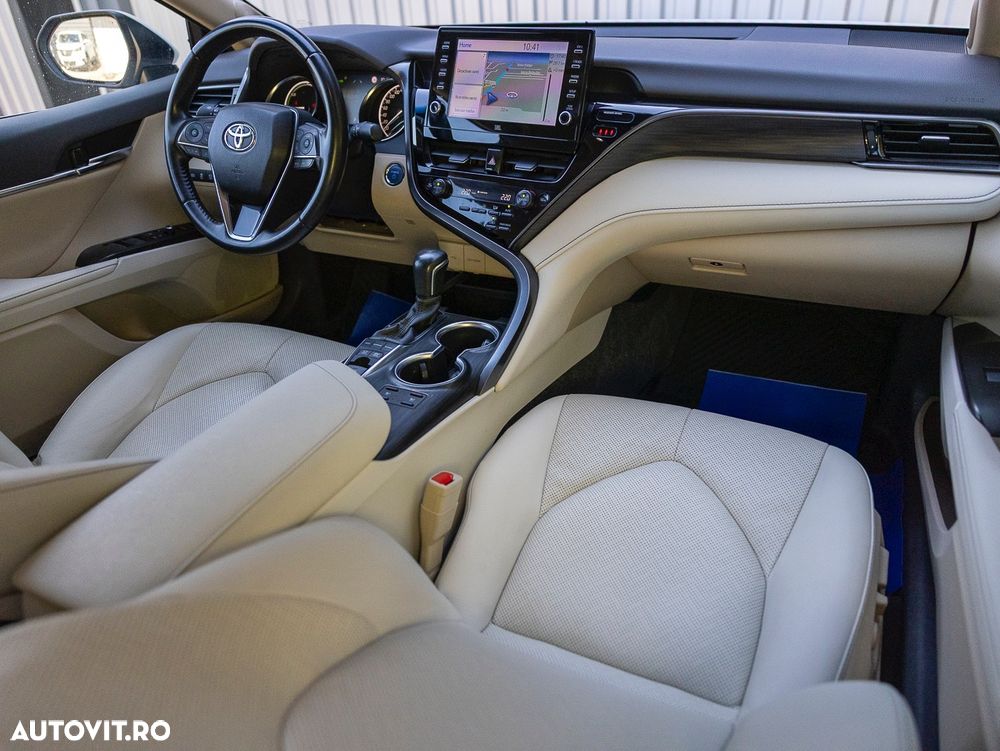 Toyota Camry 2.5 Hybrid Exclusive - 5