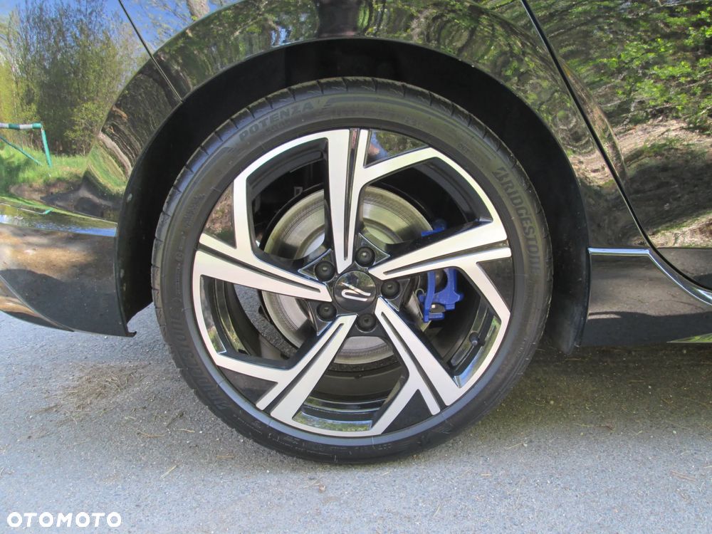 Volkswagen Golf - 40